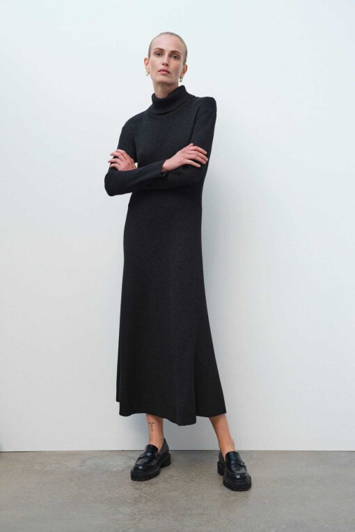 Anthracite Knitwear Dress with Turtleneck 