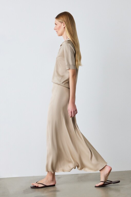 Beige High-Waisted Long Skirt 