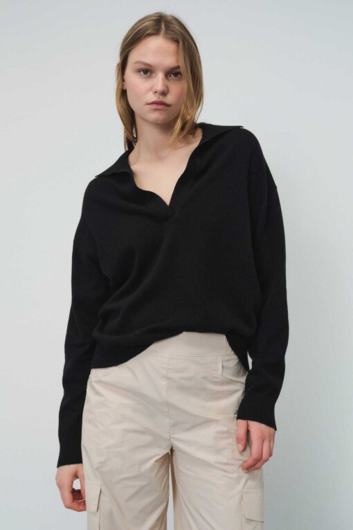 Black Polo Neck Loose Knit Women's Sweater 