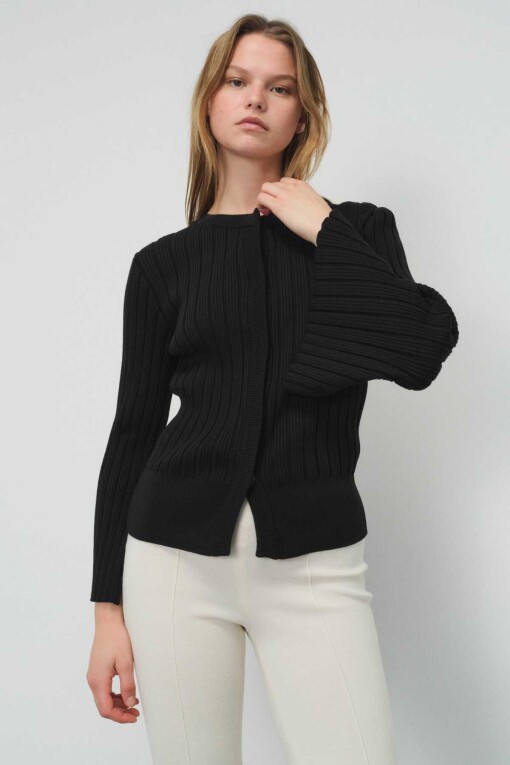 Black Snap-Button Women's Cardigan 