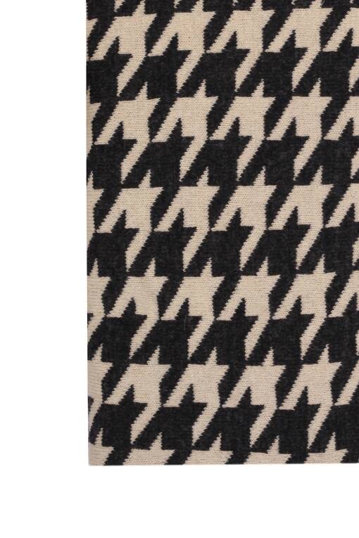 Blanket in Anthracite and Beige - 2