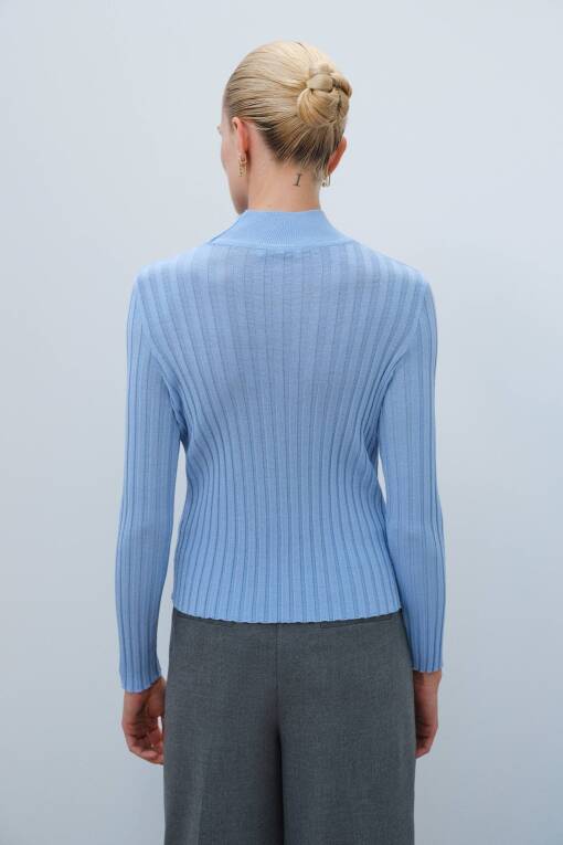 Blue Pullover with Half Turtleneck - 2