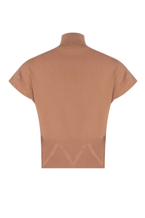 Camel Sweater with Turtleneck - 5