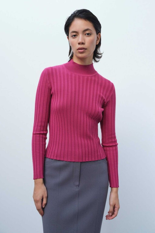 Dried Rose Color Pullover with Half Turtleneck - 1