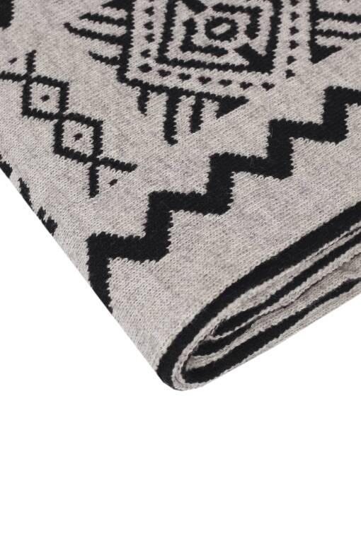 Ethic Pattern Wool Blanket in Gray - 3