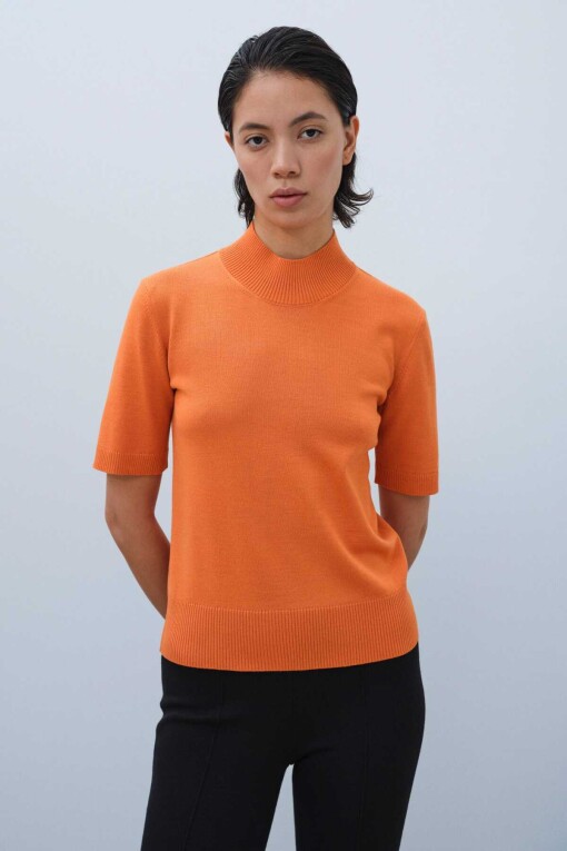 Half Turtleneck Orange Sweater - 1