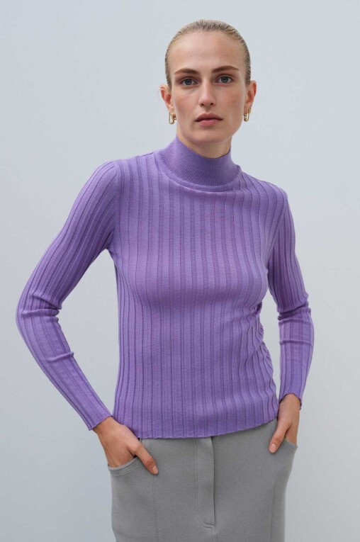 Lilac High Neck Ribbed Knit Women’s Sweater 