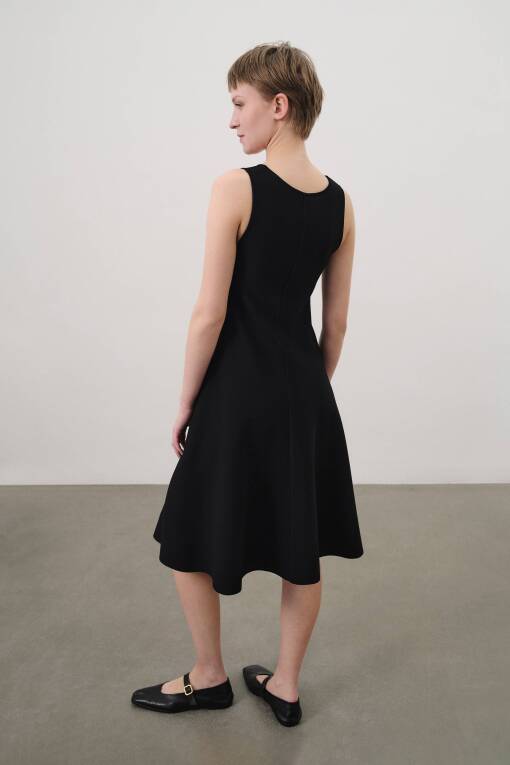 Black Knitwear Dress with Thick Straps - 3