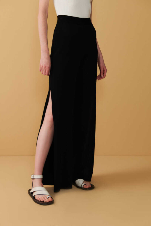 Black Knitwear Trousers with Slit Detail 