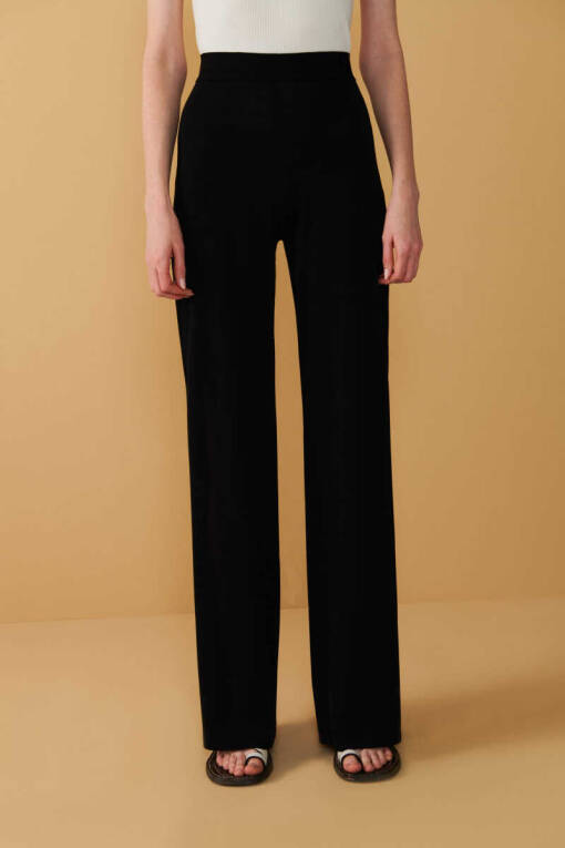 Black Knitwear Trousers with Slit Detail - 2