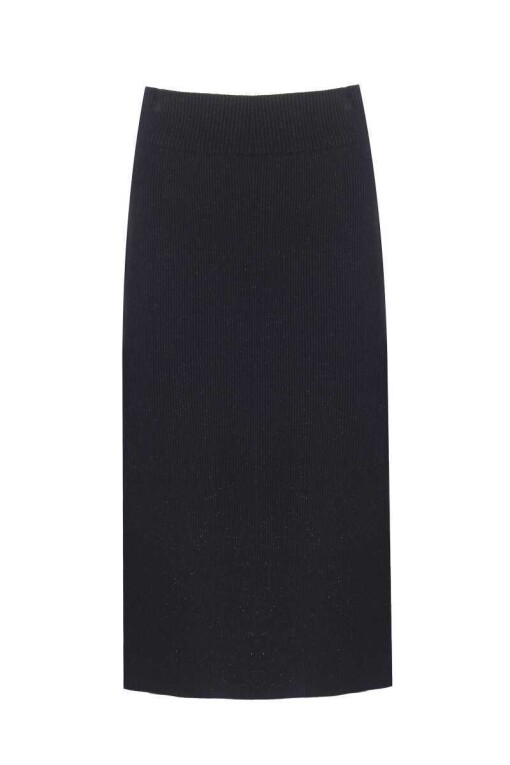 Black Midi Skirt with Slit Detail - 4