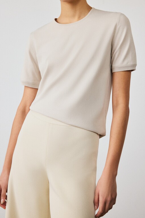 Light Beige Knitwear Sweater - 2