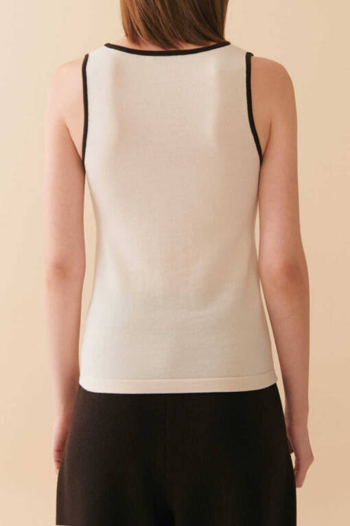 Light Beige Tricot Undershirt, Round Neck with Shoulder Detail - 3