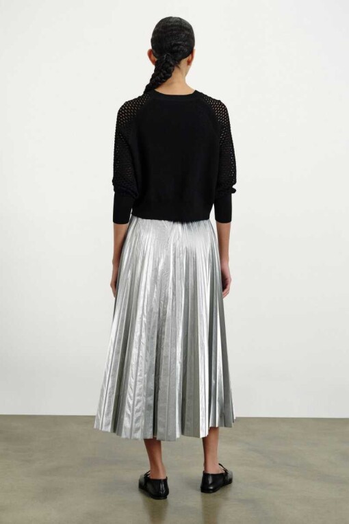 Pleated Metallic Gray Skirt - 2