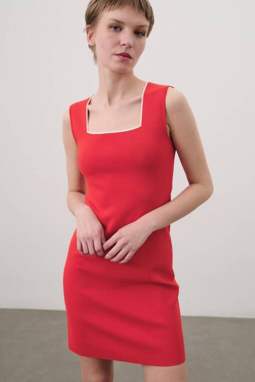 Square Neck Red Dress - 3