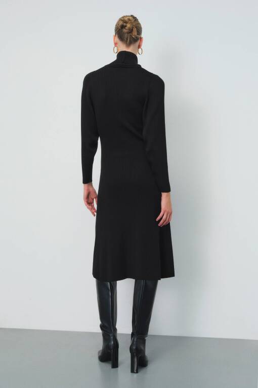 Turtleneck Black Long Dress - 3