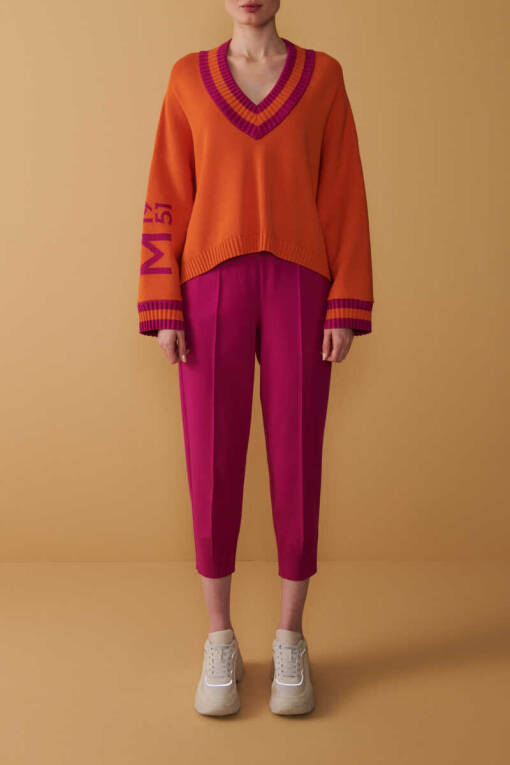 V-neck Orange Sweater - 3