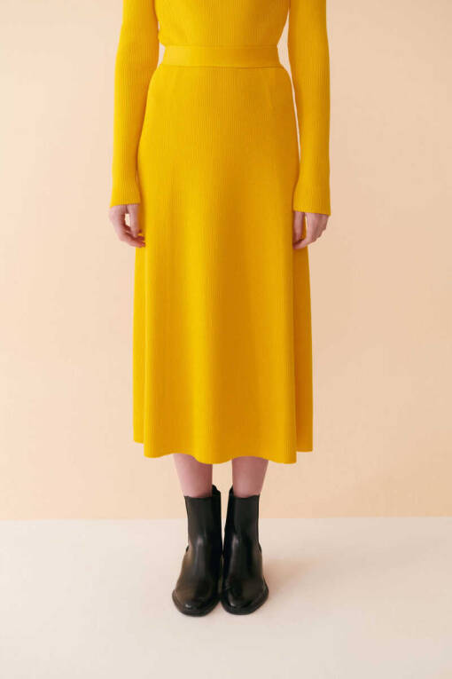 Yellow Skirt - 1