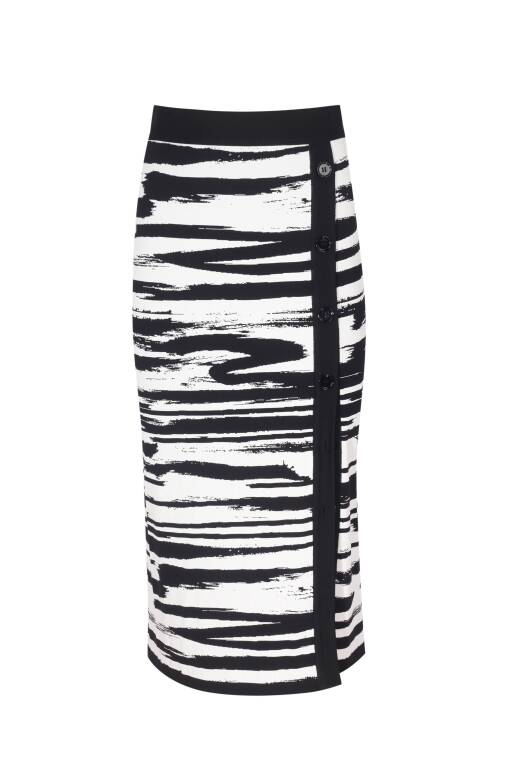 Skirt in Black and Ecru - 4