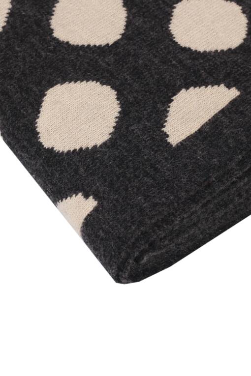 Spotted Pattern Anthracite Stone Color Blanket - 3