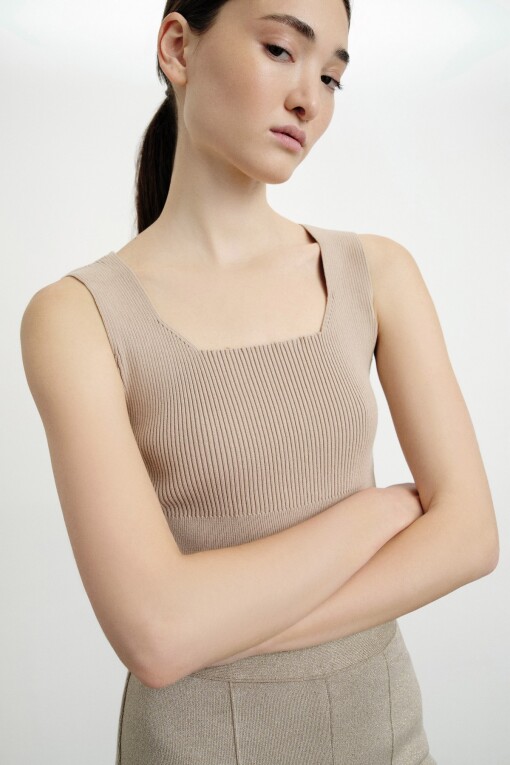 Square Neck Beige Knit Crop Top 