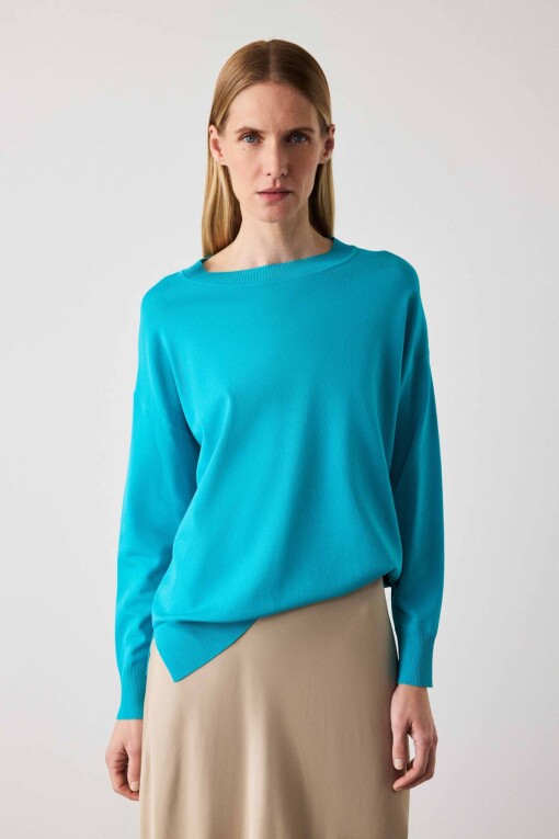 Turquoise Round Neck Long-Sleeve Women's Sweater 