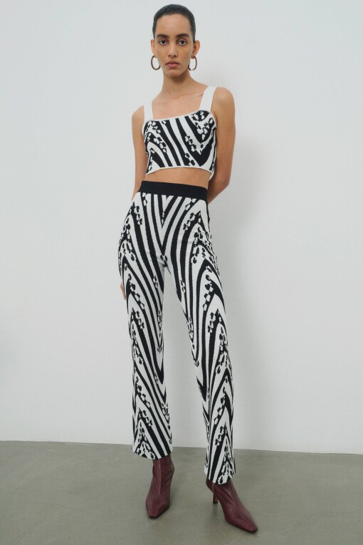 Black and White Patterned Pants 