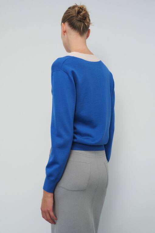 V-Neck Blue Sweater - 2