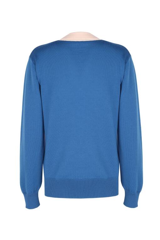 V-Neck Blue Sweater - 5