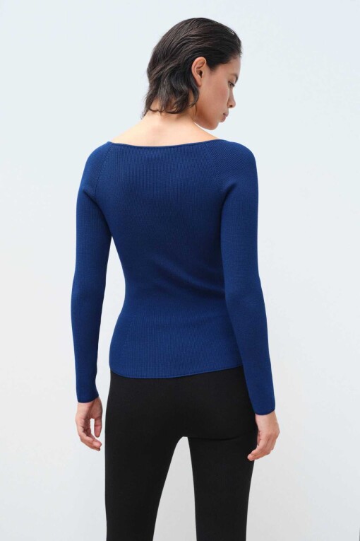 V-Neck Indigo Sweater Sweater - 3